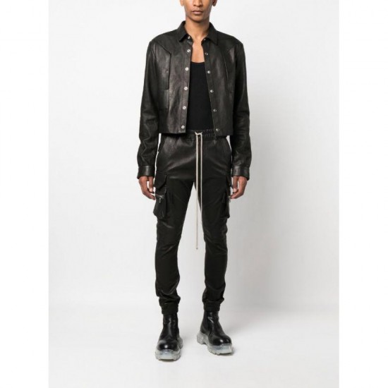 Front press-stud fastening leather jacket